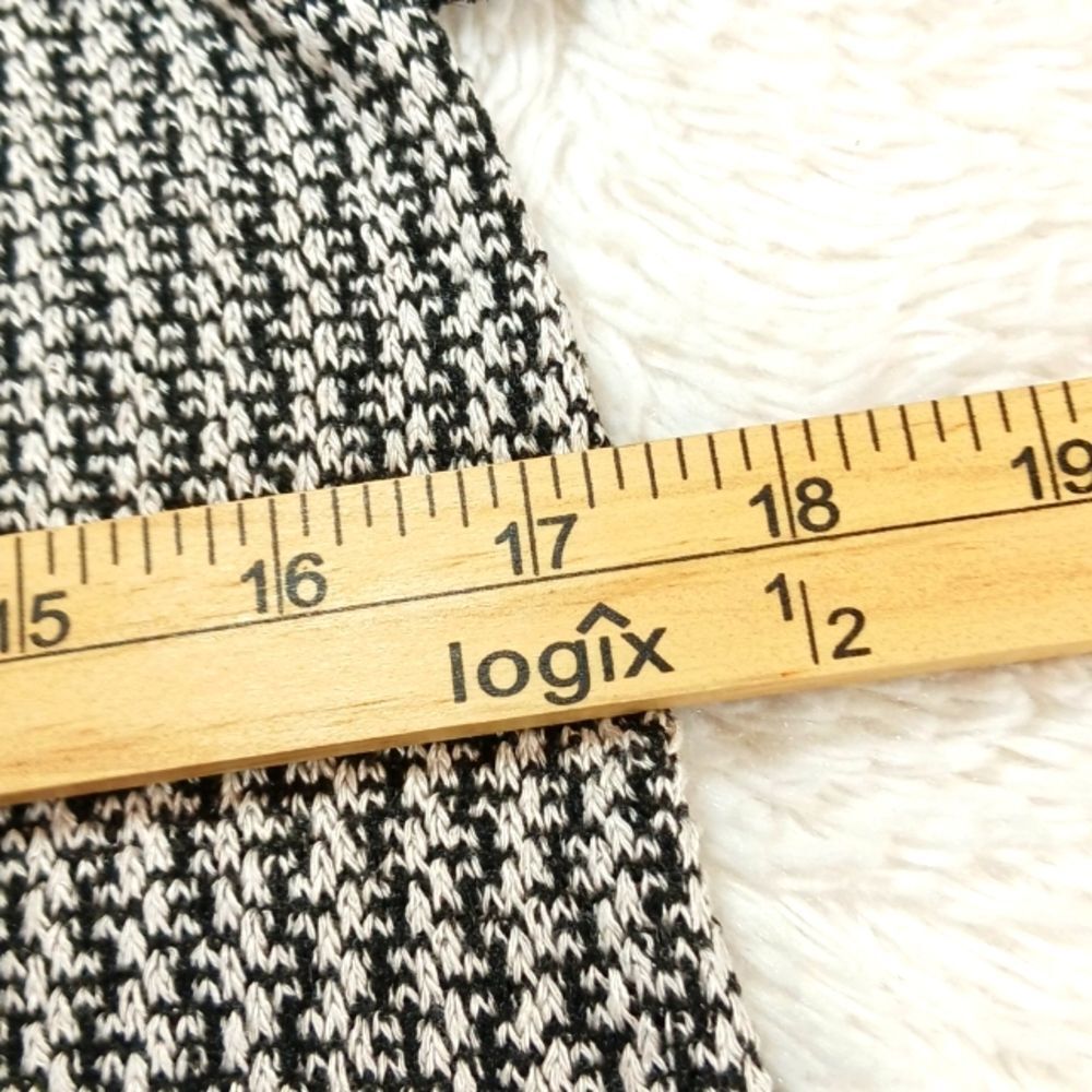Vocal USA Rayon Blend Knit Tunic/ Dress with Bead Embellished Front Small. - Picture 8 of 12